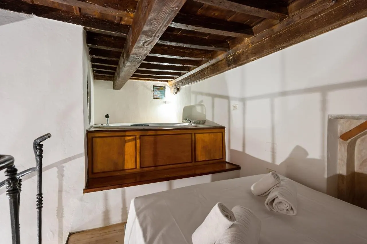 Palazzo Pitti Apartment With Terrace Firenze Olaszország